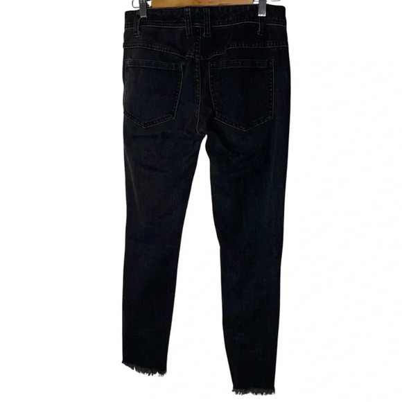 Free People Raw Fray Hem Skinny Ankle Distressed Knee Black Jeans Size 27 - Picture 8 of 11
